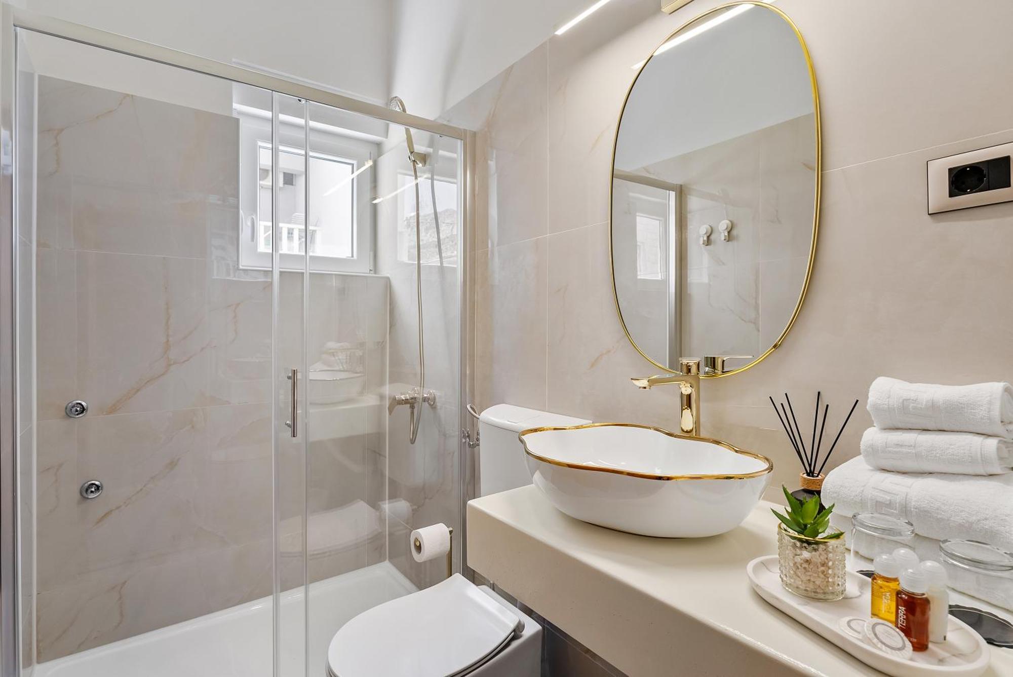 Storge Boutique Bed & Breakfast أوميس المظهر الخارجي الصورة